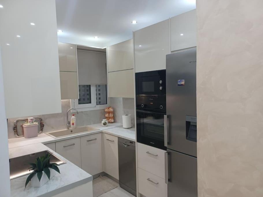 Cozy Renovated Apartment Афины Экстерьер фото